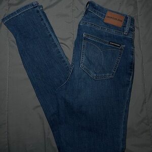 CALVIN KLEIN JEANS